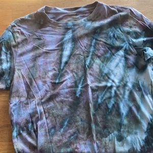 Ice dyed Everlane cropped tshirt 100% organic cotton